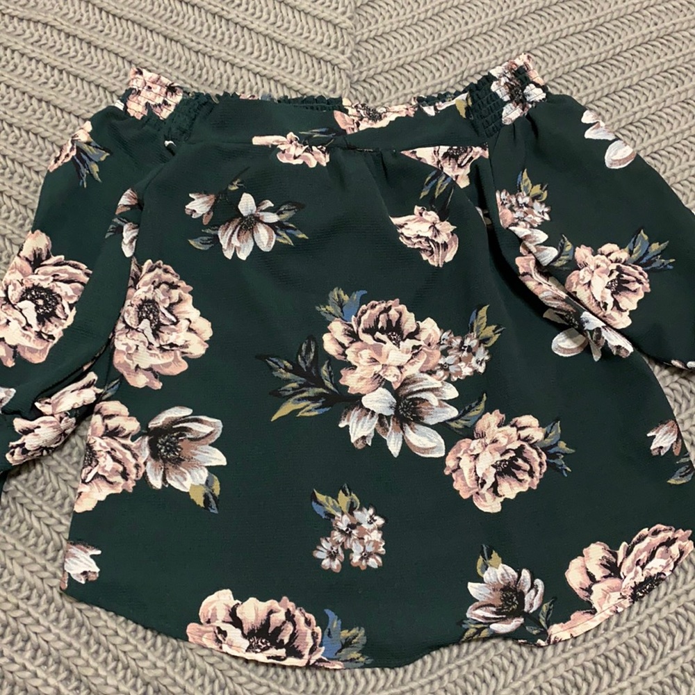 Off the shoulder Blouse